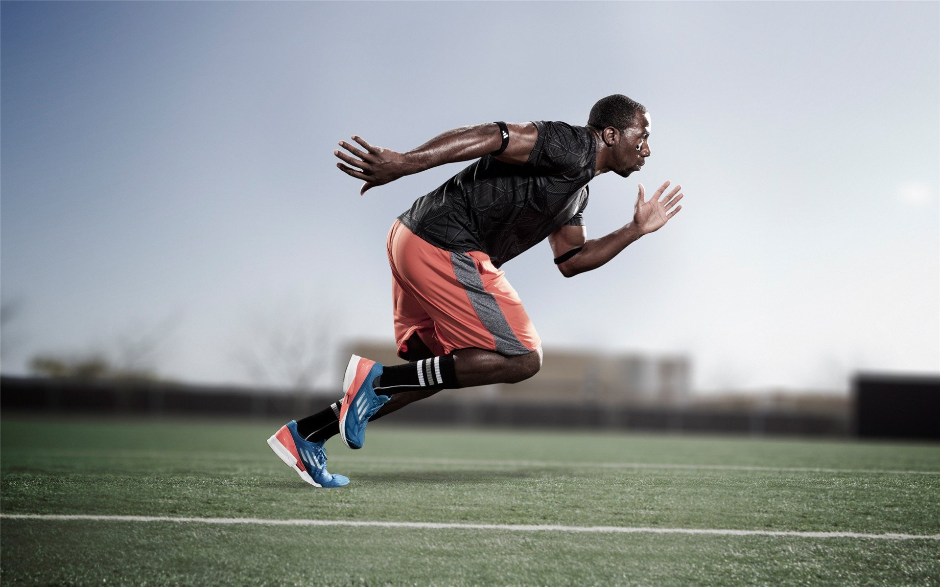 “六人制袋棍球:成都七中东部赛场燃起观众的激情火焰”